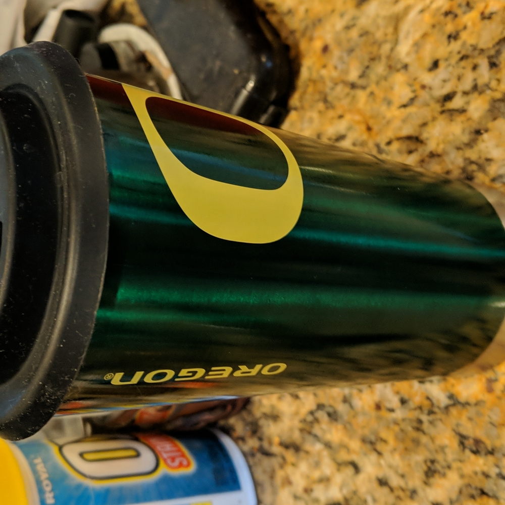 Free U of Oregon Travel Cup